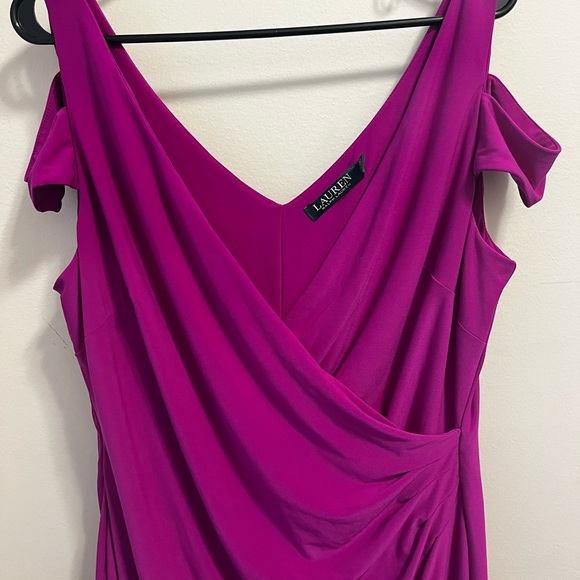 Lauren Ralph Lauren Purple Ruched Cocktail Women's Dress Size 14 Cutout Shoulder - Picture 5 of 9